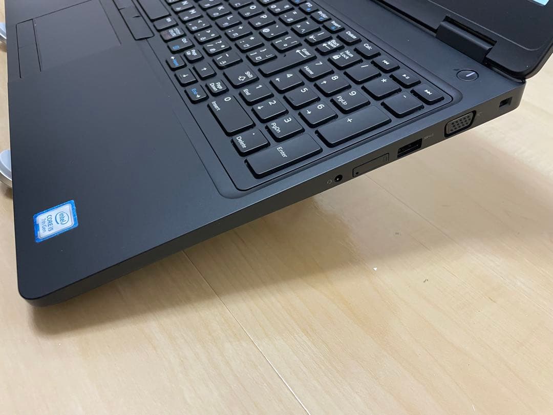 Windowsノート本体 Dell Latitude 5580 i5 8GB SSD 256GB
