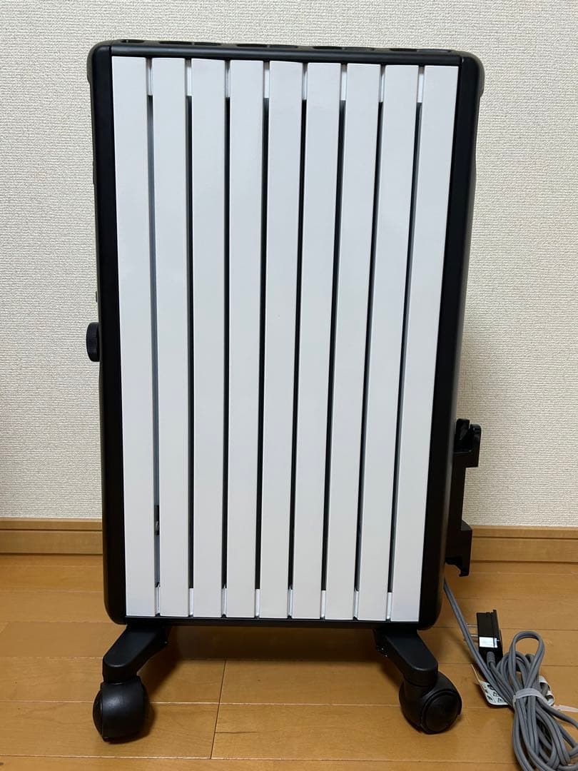 デロンギ　マルチダイナミックヒーター MDHU12-BK 美品　オイルレス