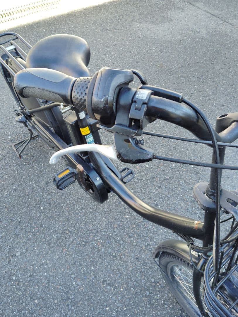 【引き取り限定・ジャンク扱い】中古ブラック電動アシスト自転車