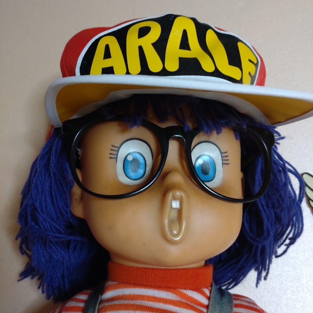 Drスランプ　おっきいアラレちゃん 44cm 人形 バッジ付　フィギュア　ドール