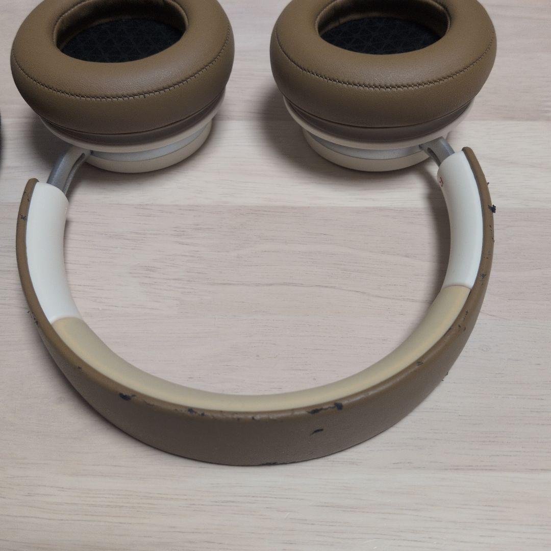 DALI io 6 ワイヤレスヘッドホン ベージュ