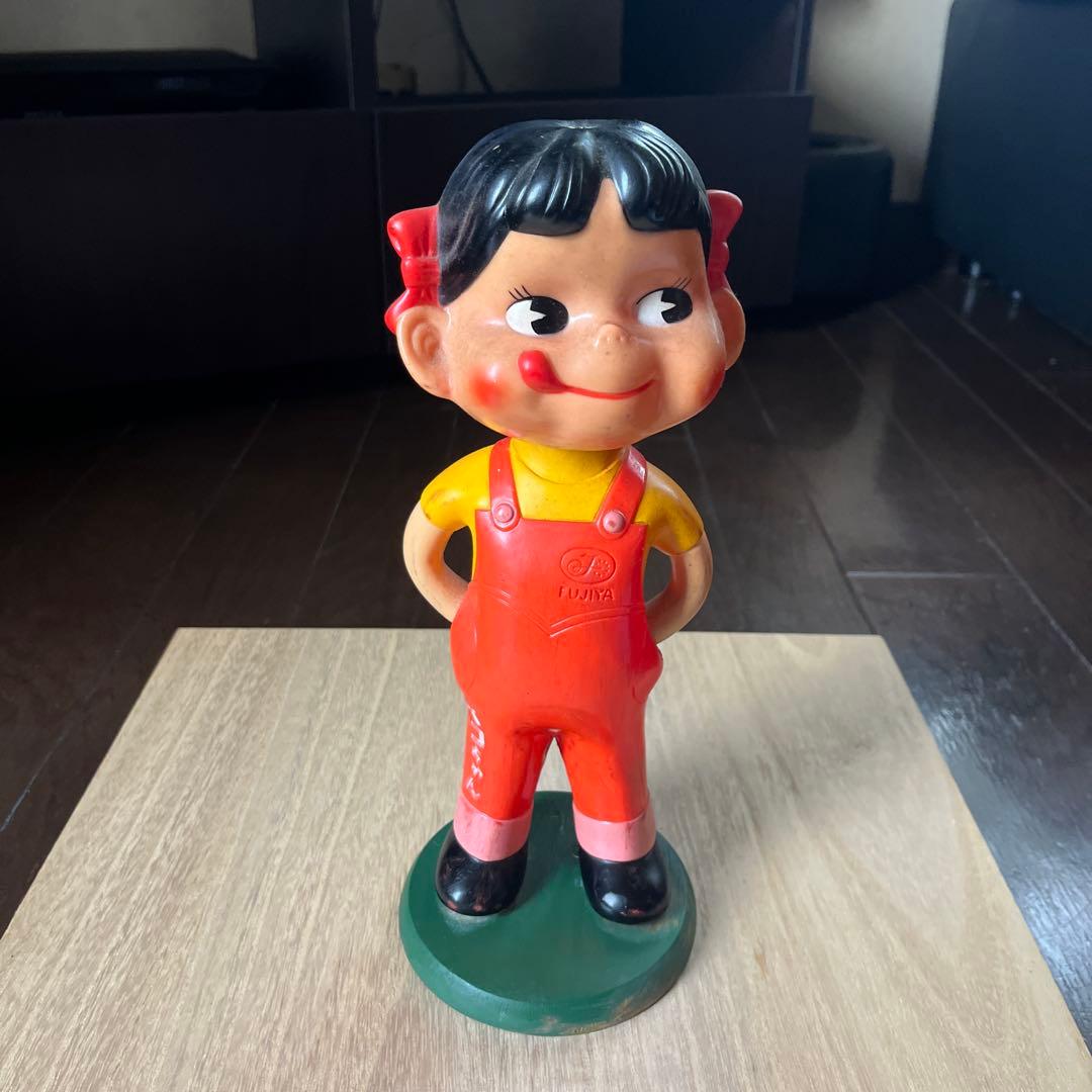 不二家　FUJIYA ペコちゃん　木台　当時物　約29㎝　中古品