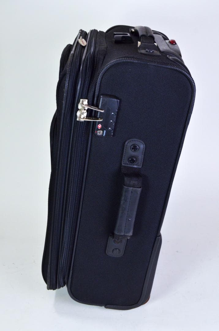 トラベルプロ Travelpro 航空会社指定 クルー愛用 2輪キャリーケース