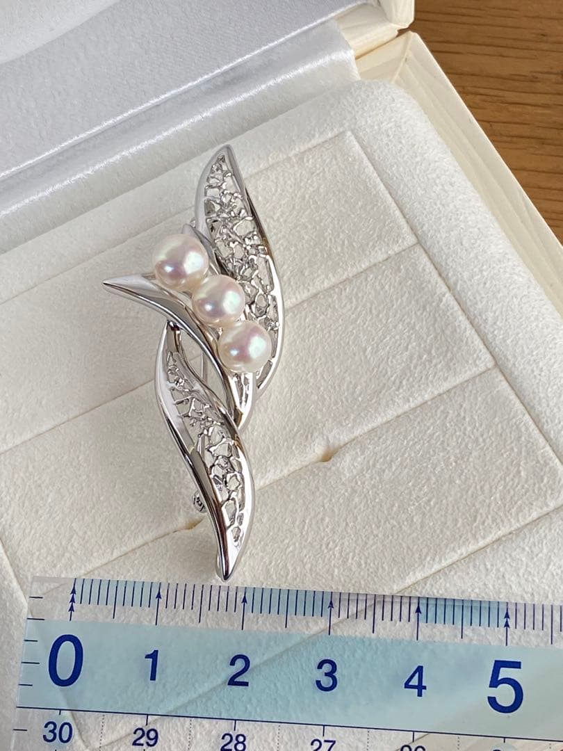 pafeです‼️ 【未使用】TASAKI ブローチ