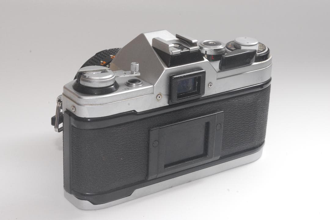 [美品] Canon AE-1 一眼レフ 50mm f1.8 s.c　鳴き無し