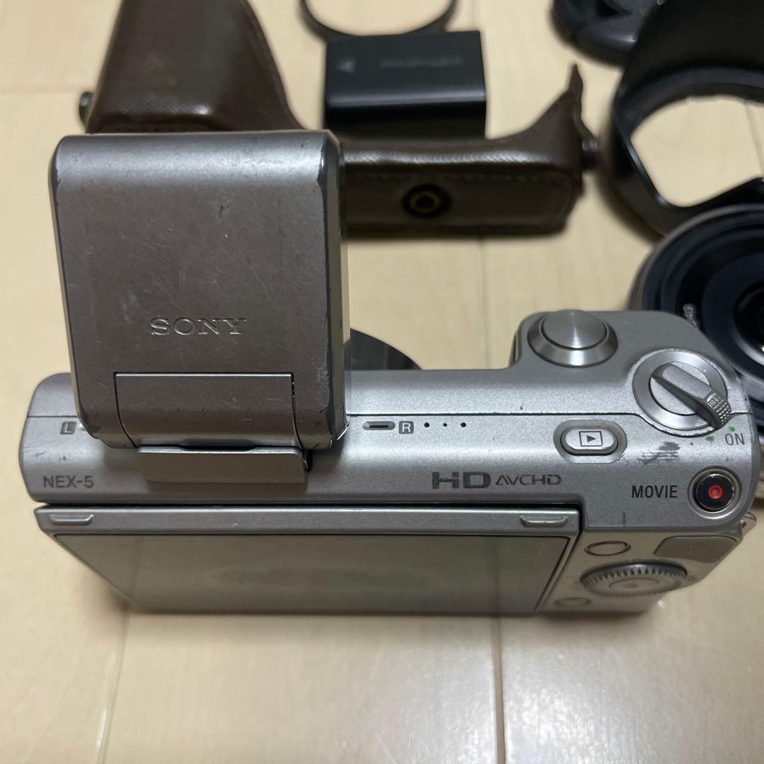 SONY NEX-5 ミラーレスカメラ シルバー　SEL16F28