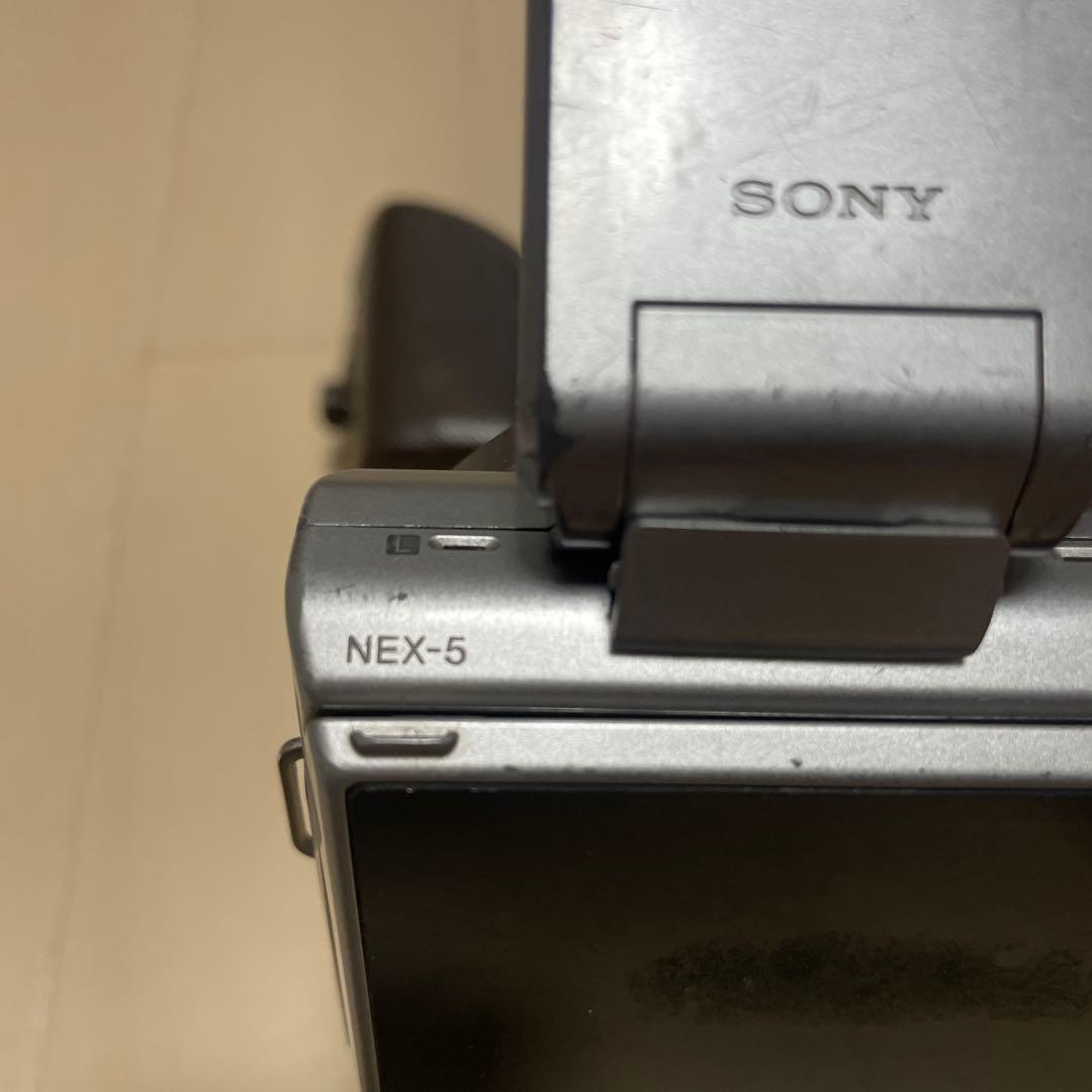 SONY NEX-5 ミラーレスカメラ シルバー　SEL16F28