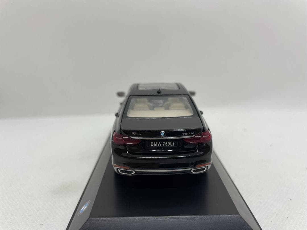 405-131 BMW特注 1/43 BMW 7 Series ブラック