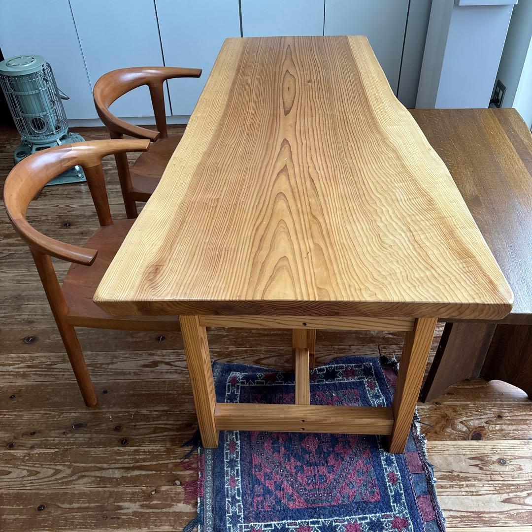 杉　一枚板　テーブル　ダイニングテーブル　脚付きません