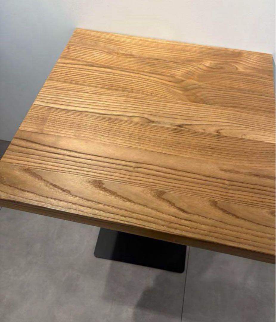 ⭐︎M⭐︎　カフェ倒産品！ナチュラルウッド正方形テーブル①