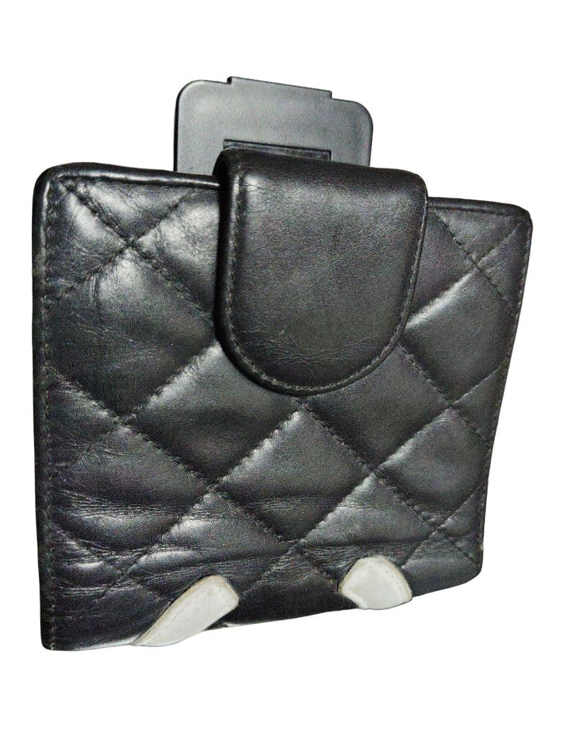 シャネル CHANEL 二つ折り財布 カンボンライン ココマーク がま口　牛革