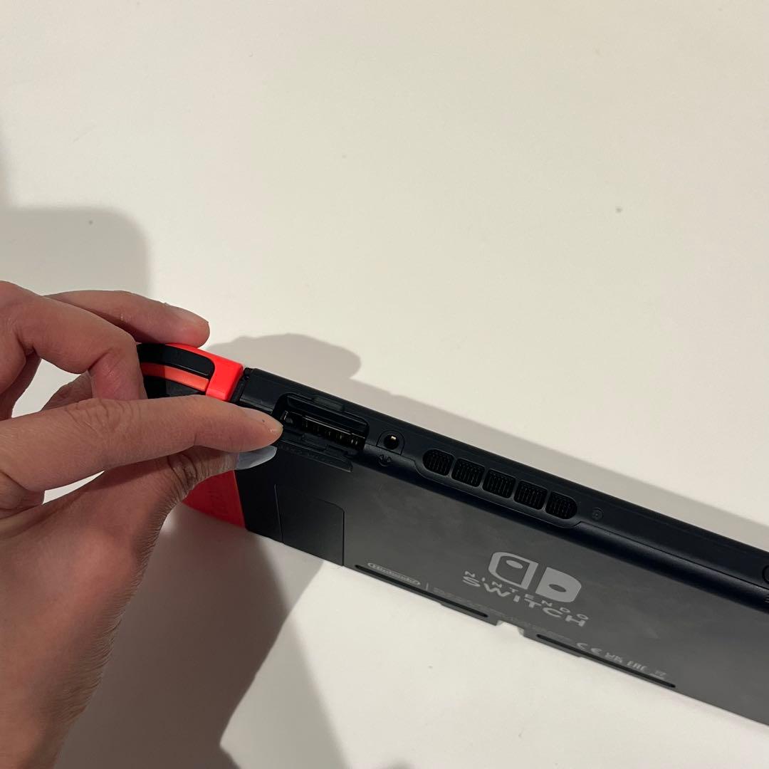 【美品】Nintendo Switch 本体+ドック+ジョイコン+各種ケーブル