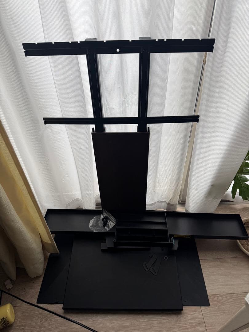 EQUALSWALLV3 LOW TYPE テレビスタンド 棚版二つ付き