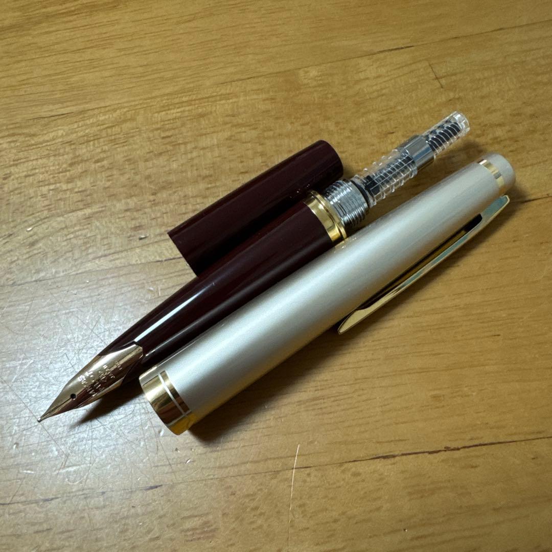 廃盤 PILOT パイロット 万年筆 エリート95S ディープレッド M 14k