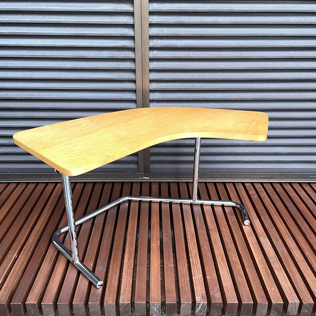 テクタ　tecta K24 サイドテーブル　メープル　アクタス