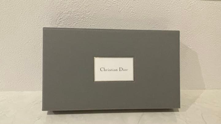 dior! 未使用　ノベルティ　ネイルエナメルセット（紙袋リボン付）