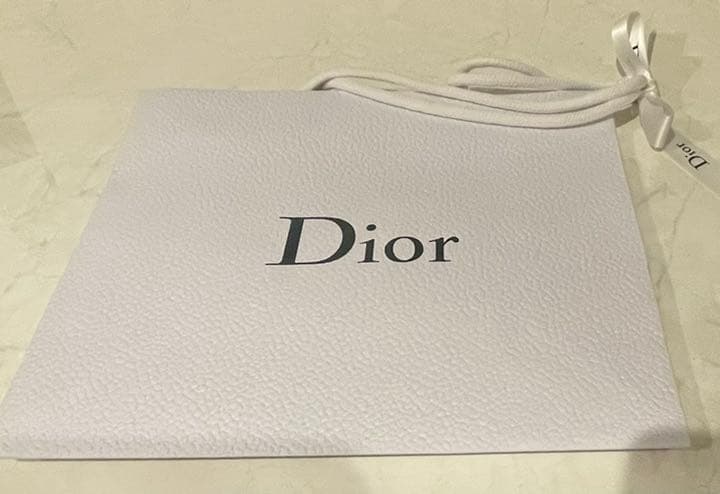 dior! 未使用　ノベルティ　ネイルエナメルセット（紙袋リボン付）