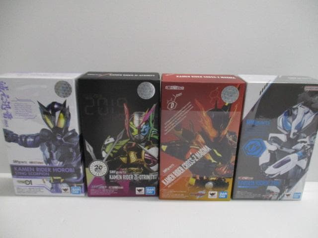 【未開封品】仮面ライダーシリーズ　フィギュア　大量セット