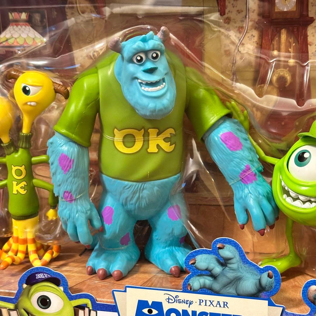 モンスターズユニバーシティ OK フィギュアセット