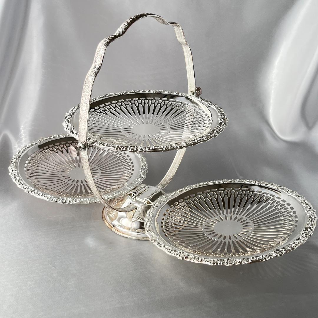 【英国】 ケーキスタンド 　Queen Anne バタフライ式