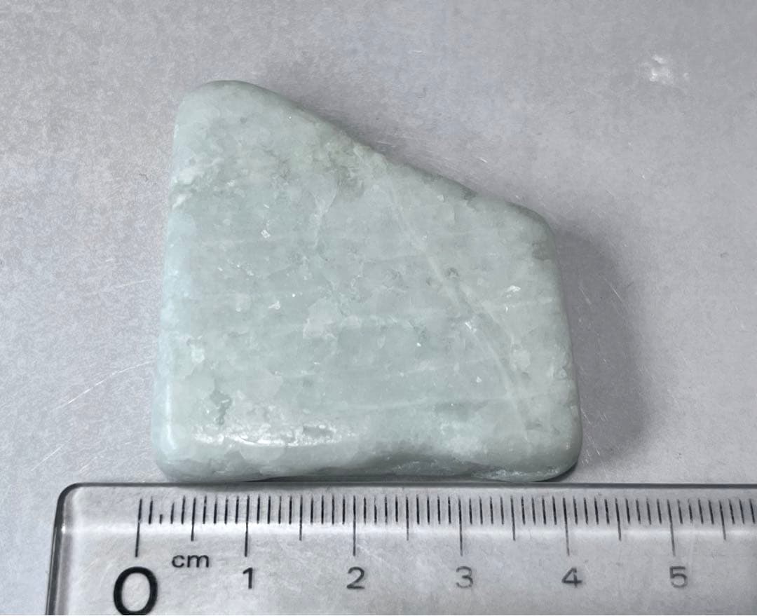 糸魚川 ✨　翡翠　原石　タンブル　ジェダイド