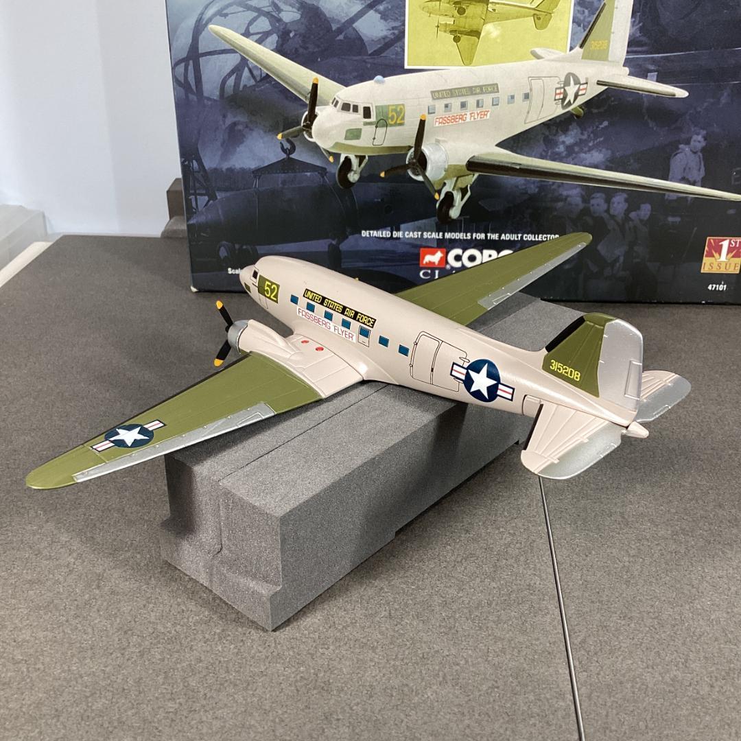 1/144 コーギー C-47 FASSBERG ”FLYER” 付録あり