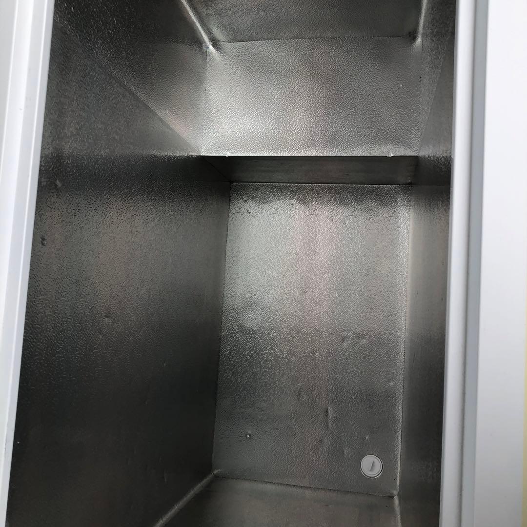 中古厨房　アイリスオーヤマ　１９８Ｌ 大型冷凍庫　 ICSD 20A