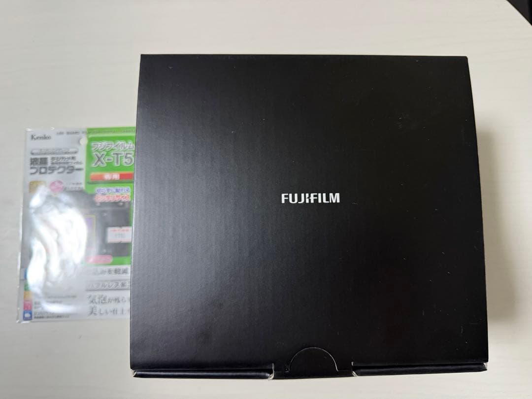 FUJIFILM X-T5 ブラック ・ kenko保護フィルム