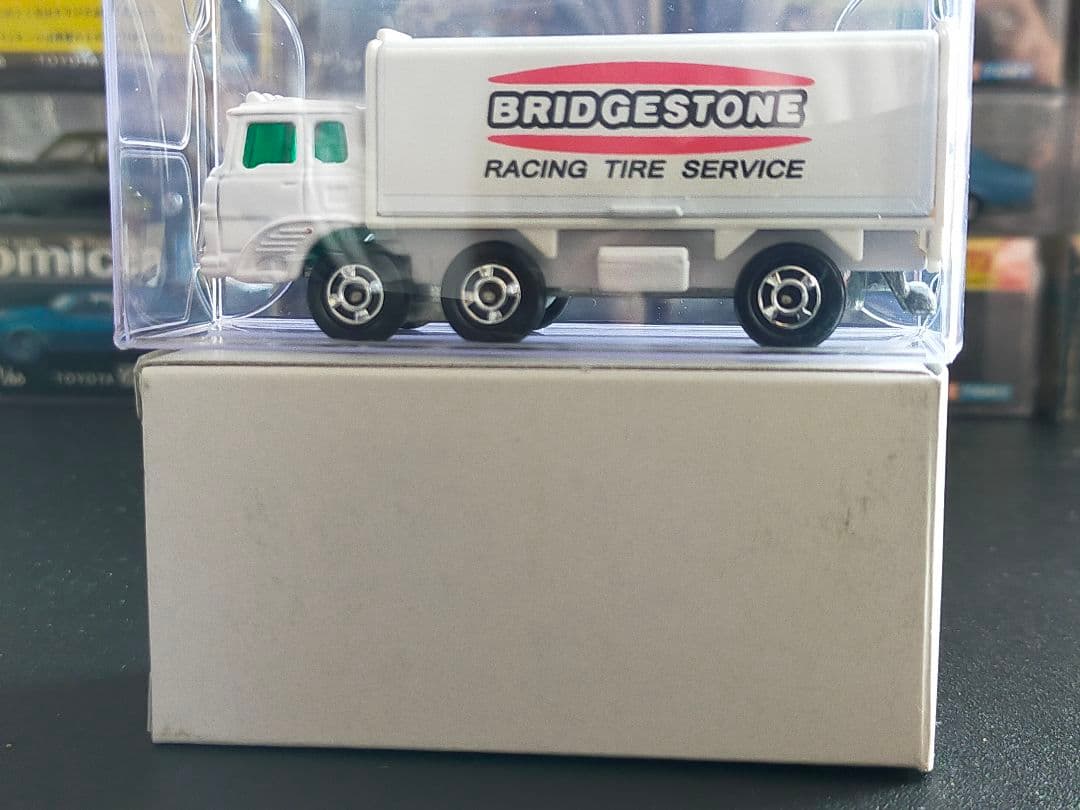 レース 関係者 配布品 黒箱 トミカ ふそうウィングルーフ 日本製 ブリヂストン