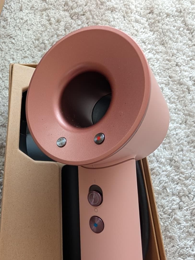 美品　限定カラーダイソン HD08 ULF BPR ENT さくらロゼゴールド