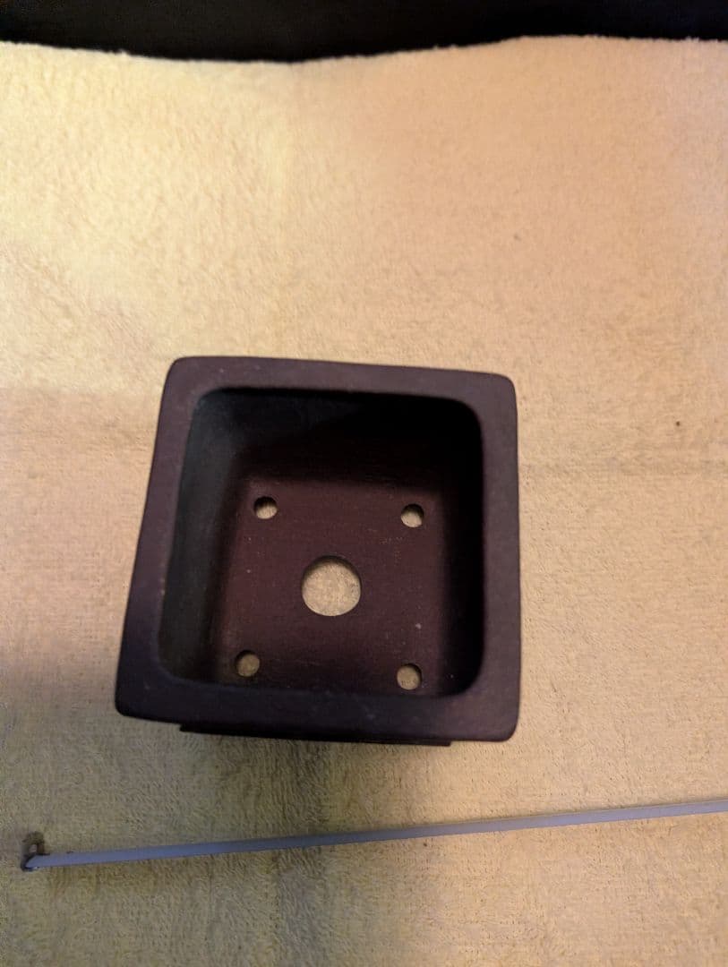 常滑松泉焼印！時代物 四角形 色 約10cm