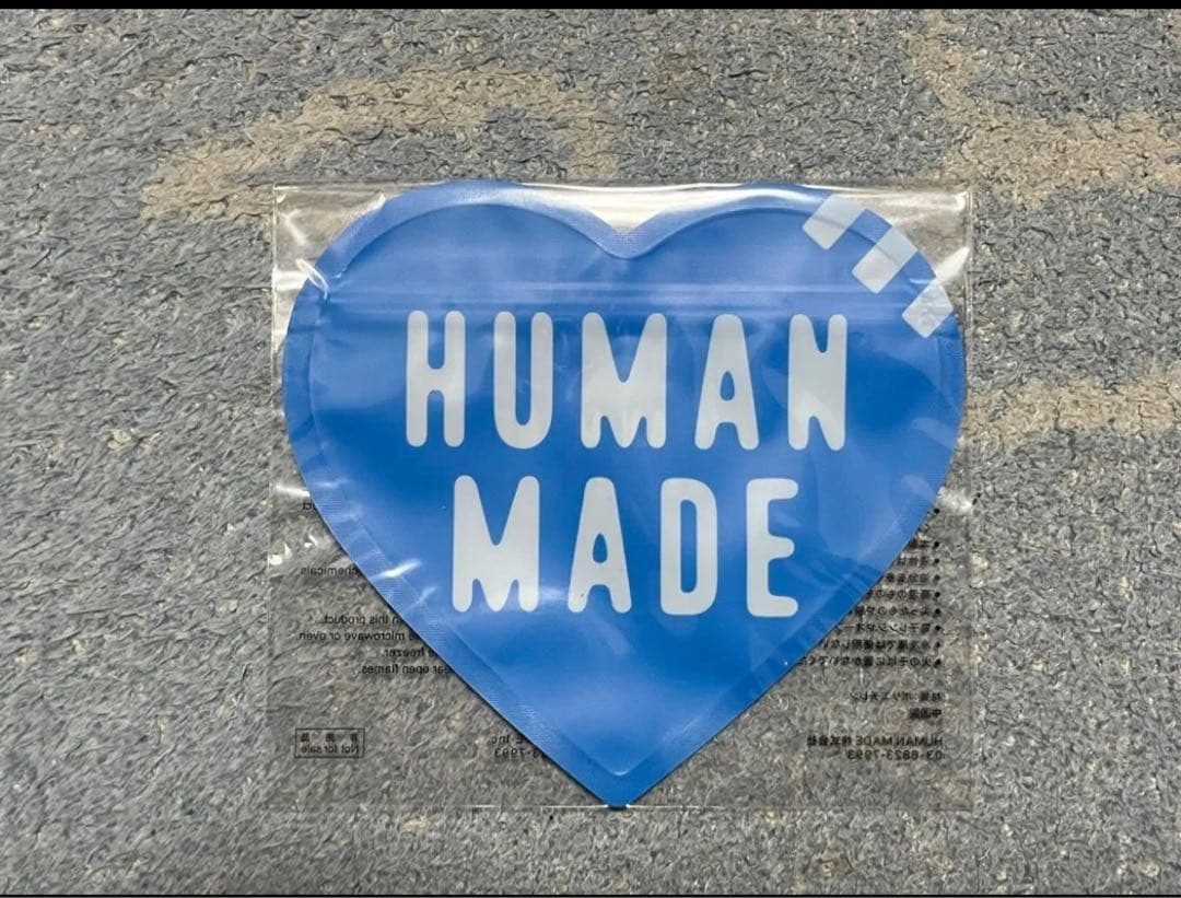 HUMAN MADE × KAWS T-Shirt Mサイズ + ノベルティ