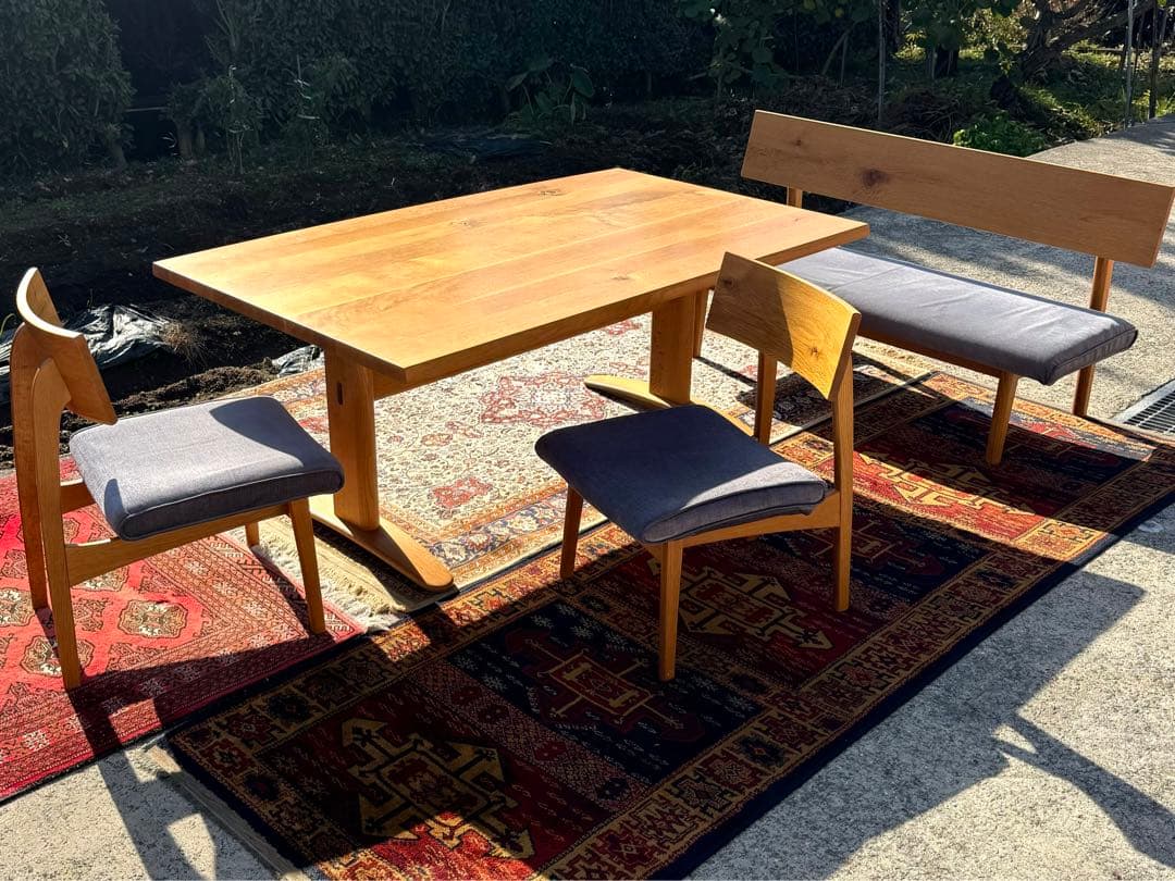 美品 飛騨産業 森のことば LDテーブル 160 オーク無垢 日本製 26.9万