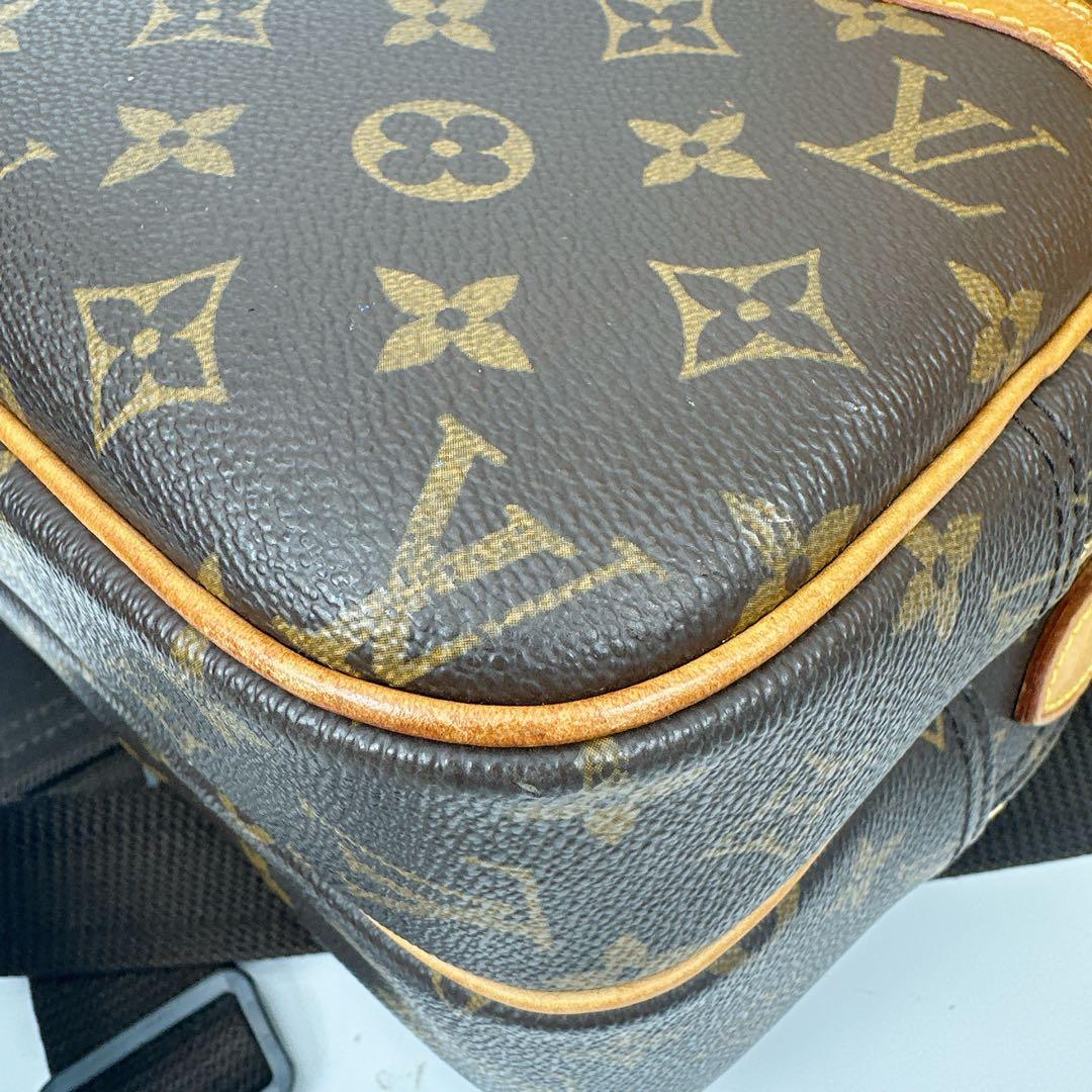 ルイヴィトン　モノグラム　ショルダーバッグ　リポーターPM