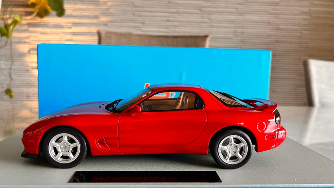 タイムセールマツダRX7 1994 赤 1/18 LS-COLLECTIBLES