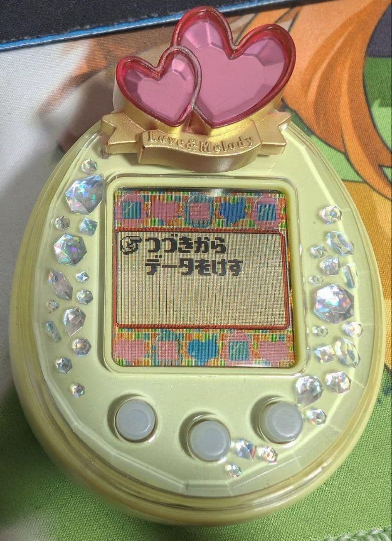 たまごっちピース イエロー デコピアス付き