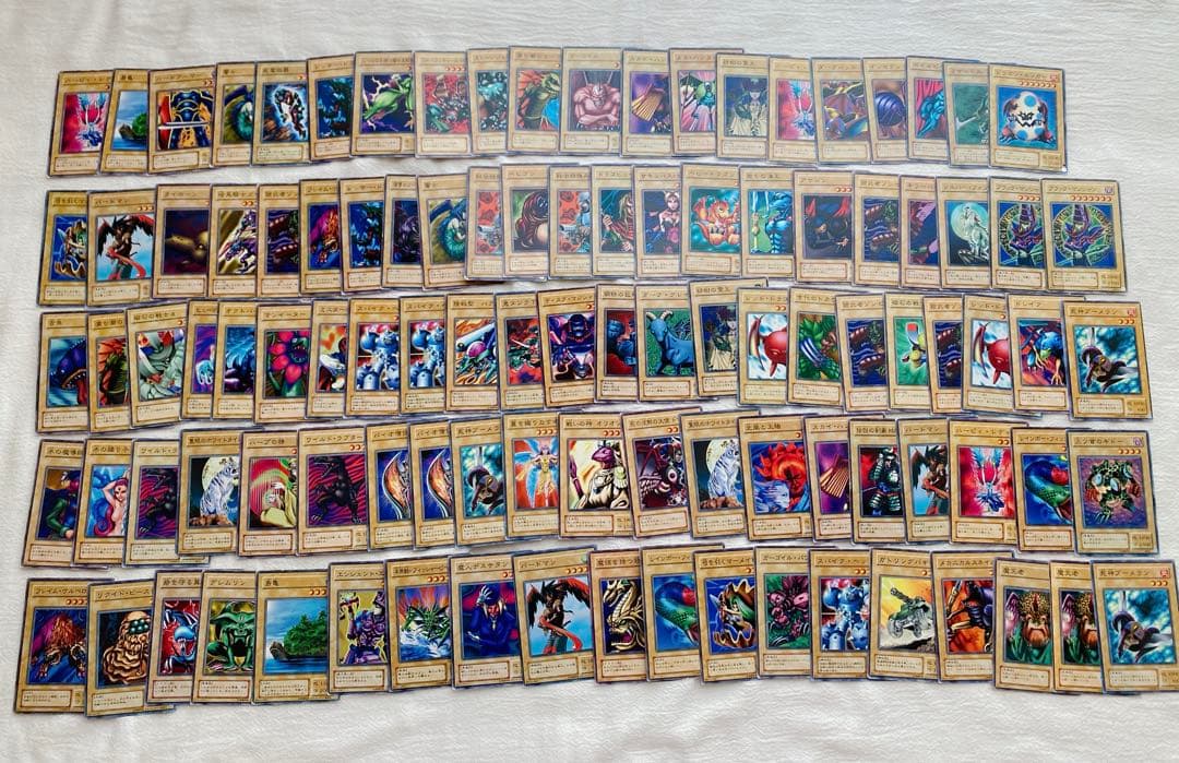 【SALE！！】遊戯王カード　まとめ売り　7949枚！！