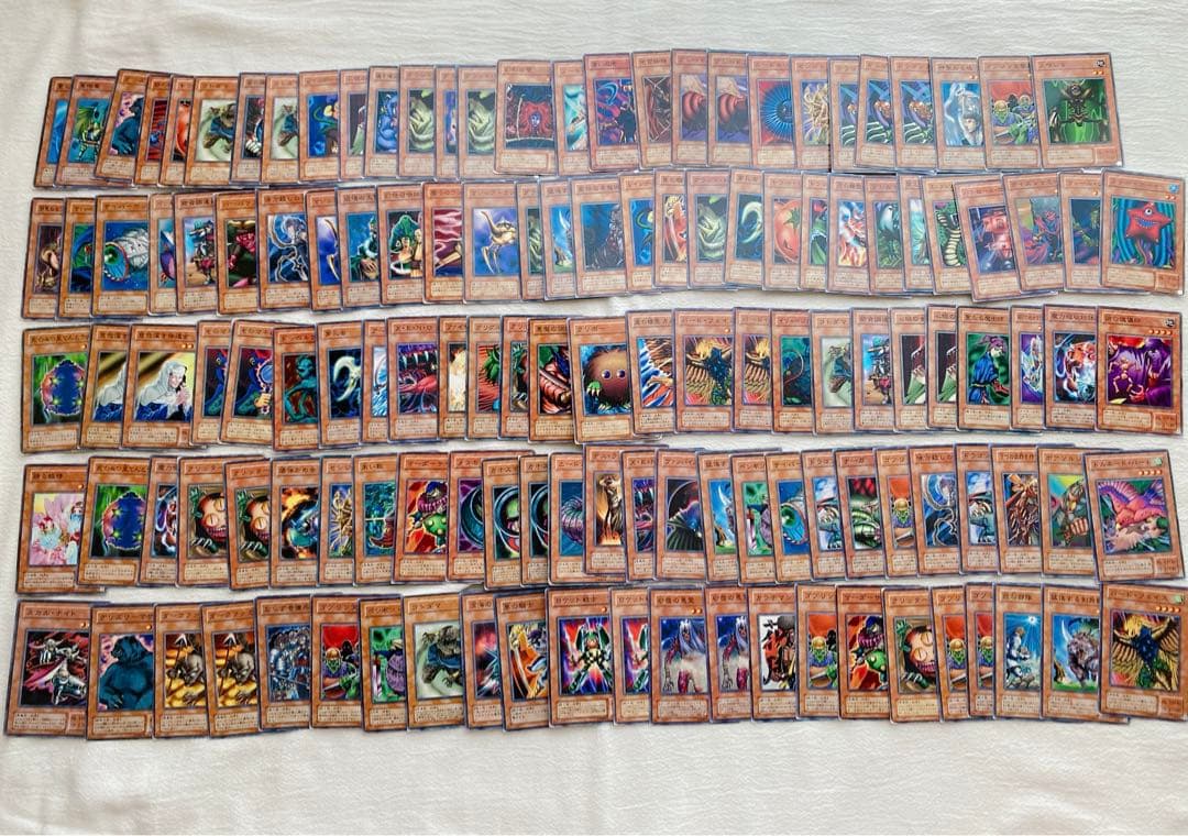 【SALE！！】遊戯王カード　まとめ売り　7949枚！！