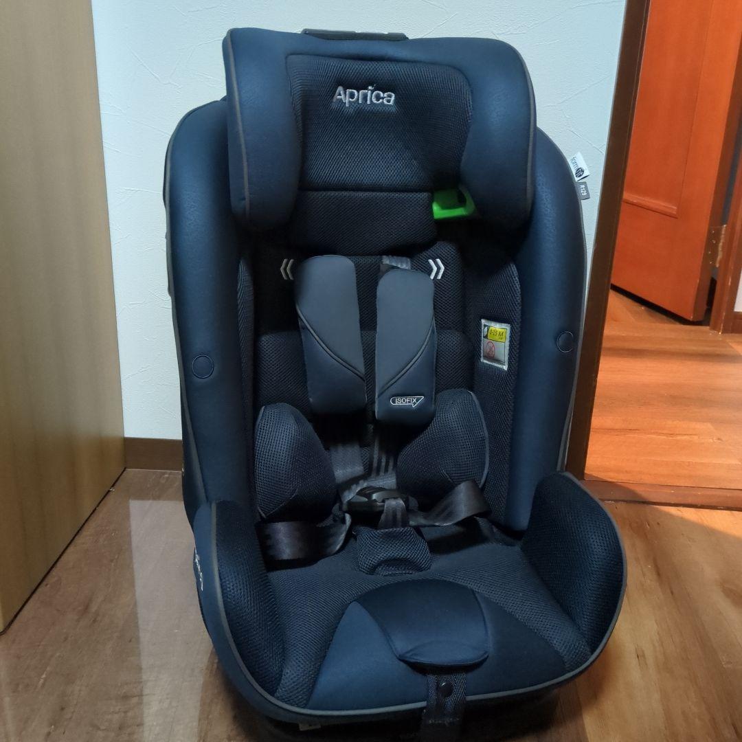 アップリカ チャイルドジュニアシート フォームフィット