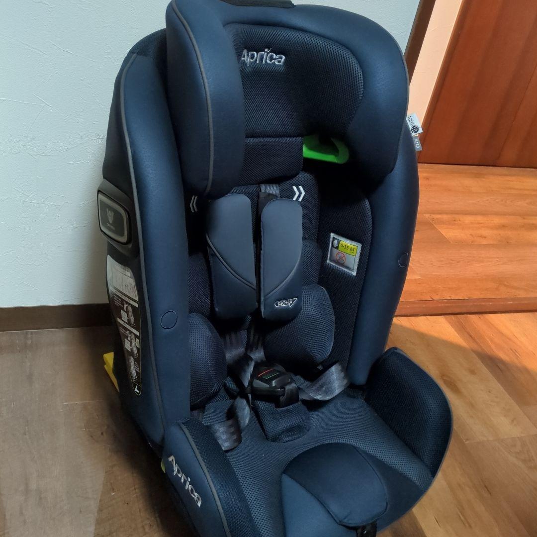 アップリカ チャイルドジュニアシート フォームフィット