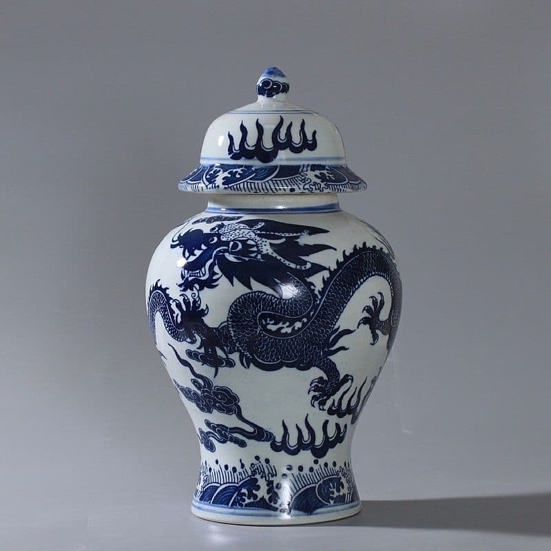 清乾隆青花竜紋将軍缶 景徳鎮 陶磁器 装飾品 現代工芸品 美術品 置物