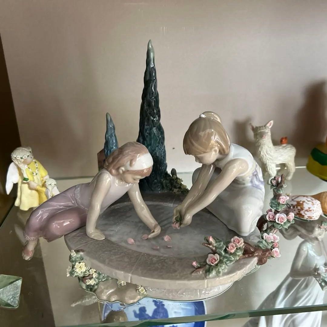 リヤドロ　箱付き　少女　陶器製 子供 置物 希少美品