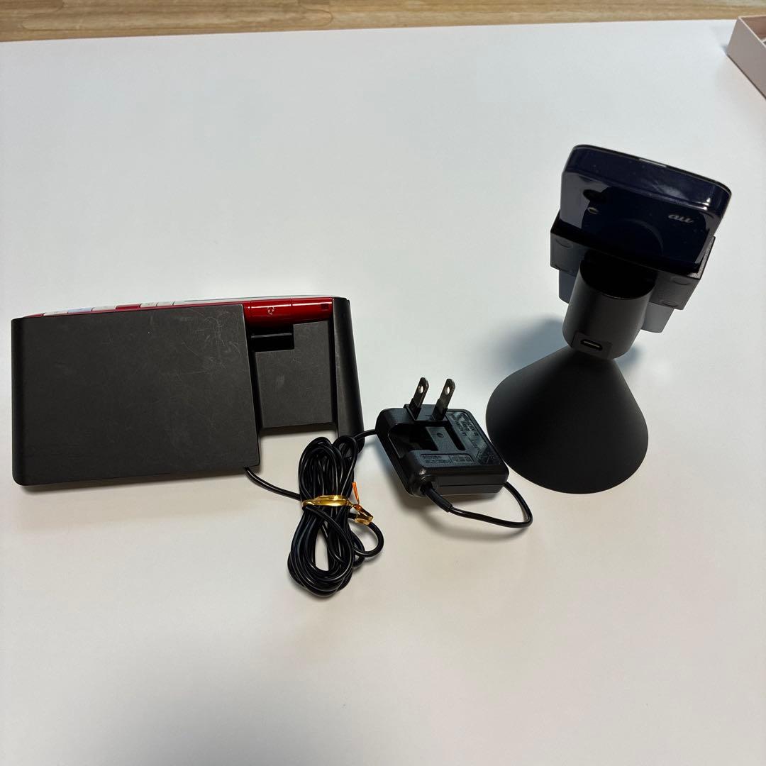 INFOBAR おまとめ6点　バッテリー無し　 充電器　2点、箱1点