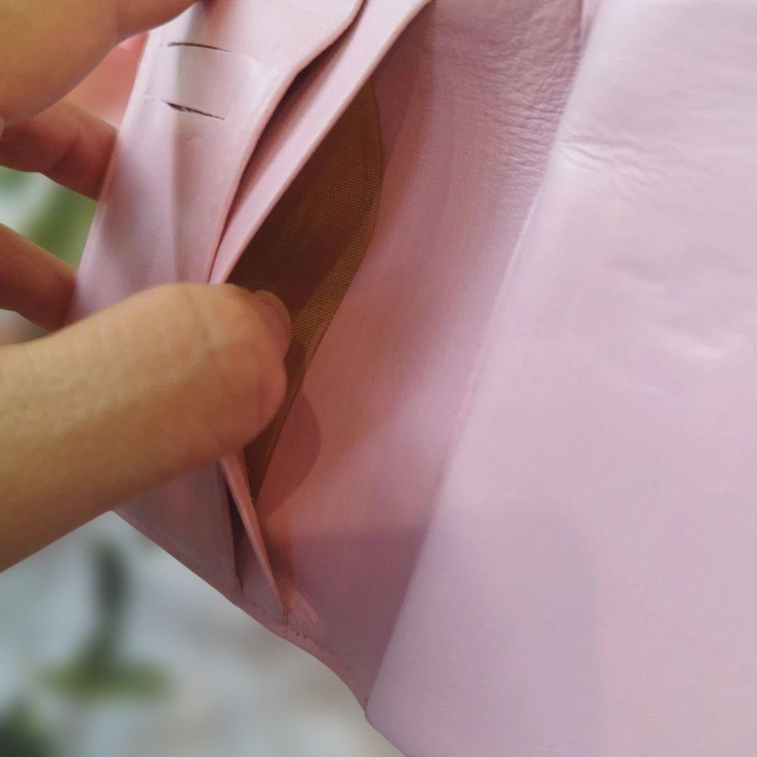 ②シャネルキャビアスキン　がま口コンパクト財布