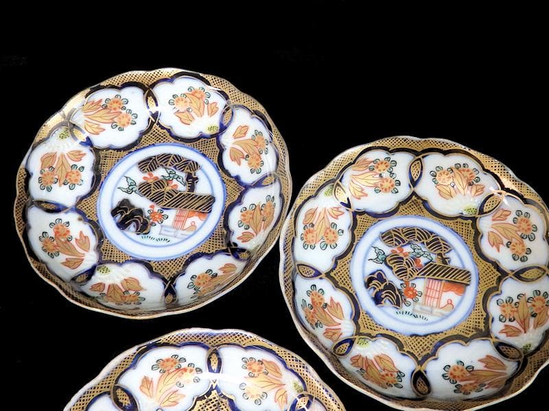 古伊万里　金襴手　陽刻　窓絵　花の図　４寸皿　４枚　E111AS-fblc