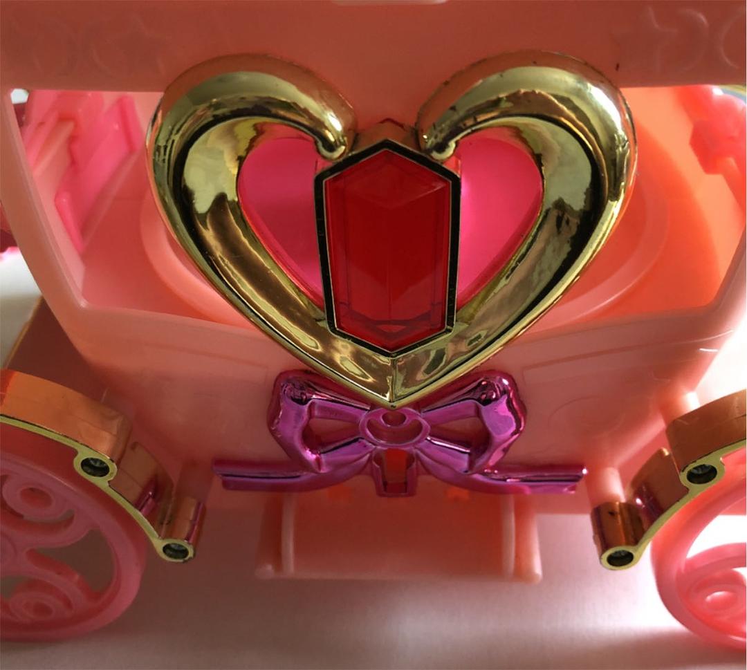 セーラームーン　月の国の馬車