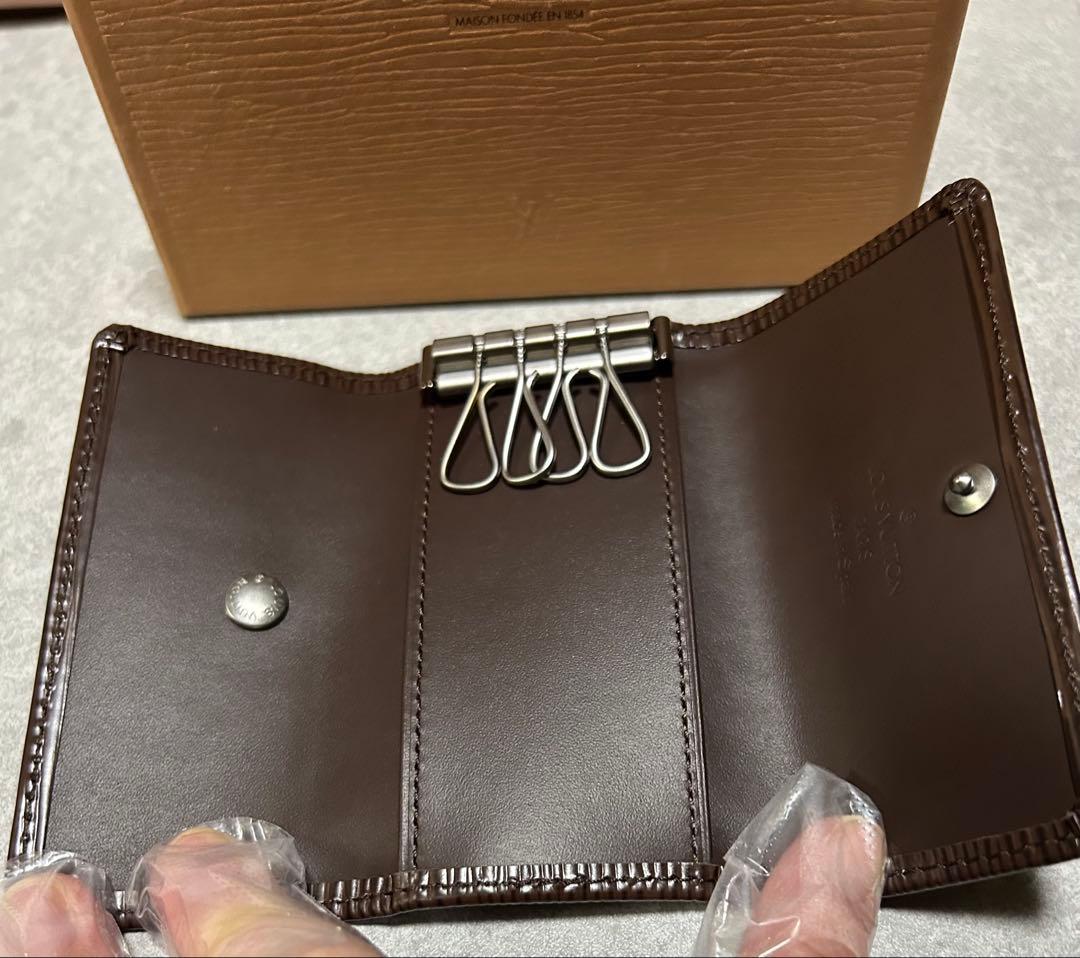 Louis Vuitton ブラウンキーケース