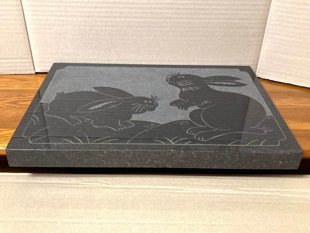 御影石 アートタイル 絵タイル プレート デザイン 石版 ウサギ 兎 インテリア