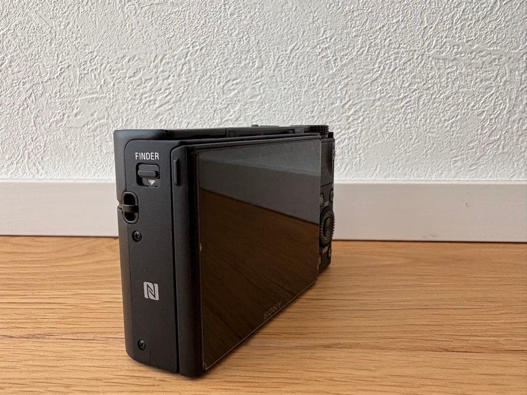 SONY Cyber-shot DSC RX100M3 純正グリップ付き