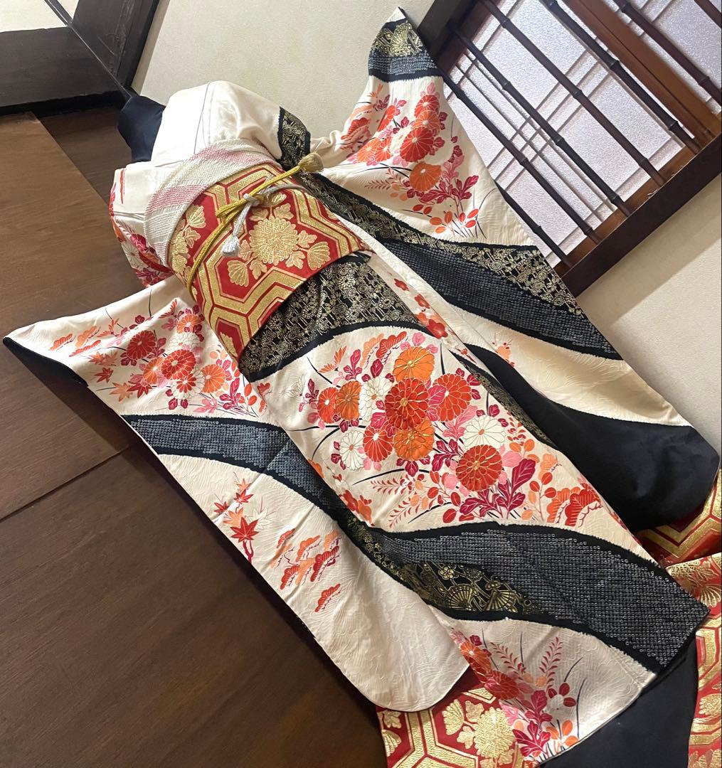 振袖 フルセット6点サイズM〜Ｌ駒刺繍　絞り　檜扇枝花文　金彩　正絹